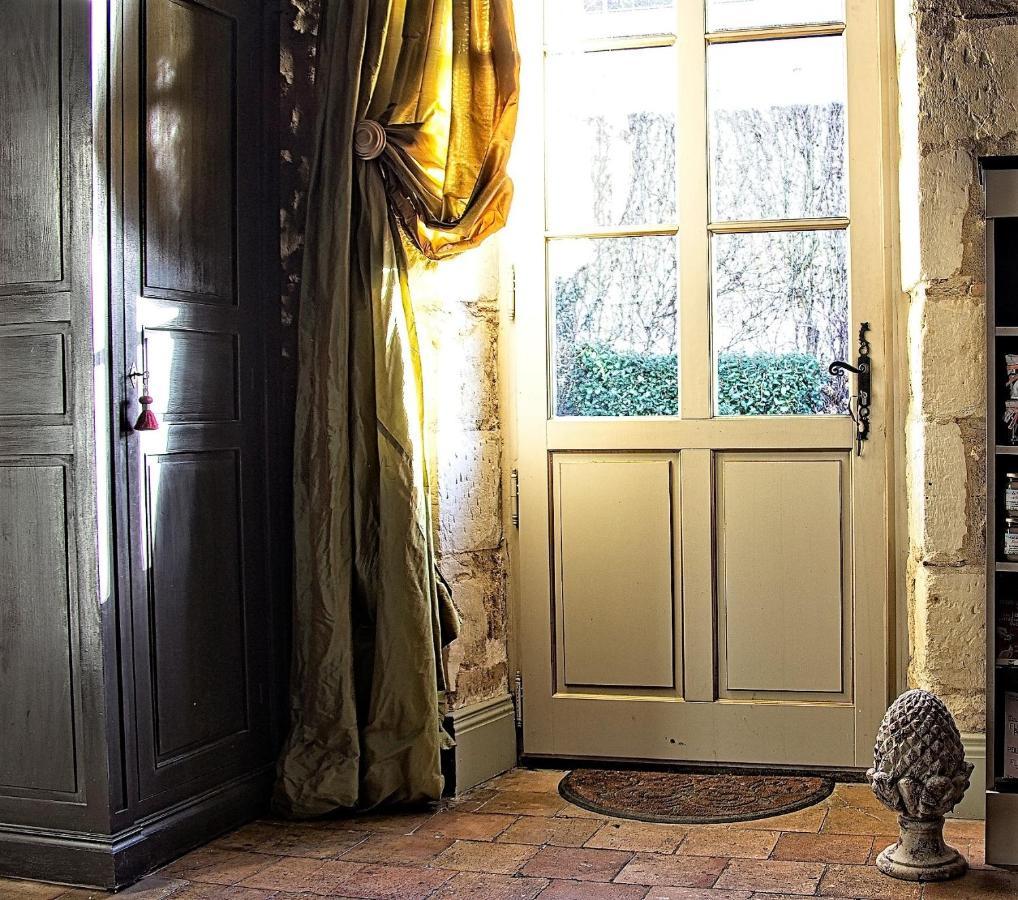 Le Manoir De Maucartier Bed & Breakfast Monnaie Dış mekan fotoğraf