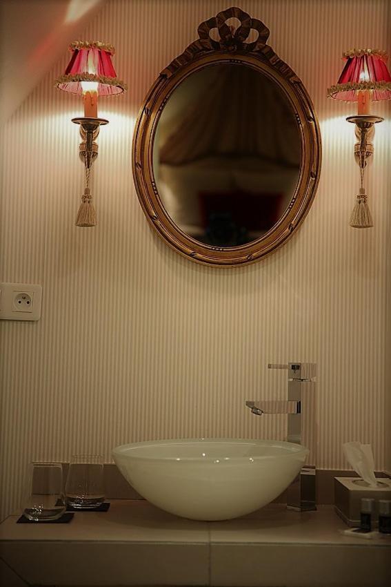 Le Manoir De Maucartier Bed & Breakfast Monnaie Oda fotoğraf